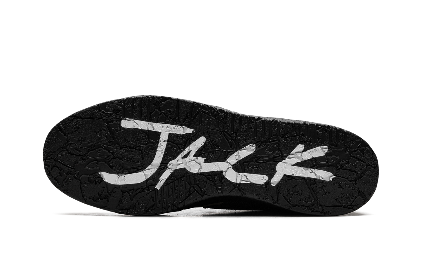 Jumpman Jack TR "Travis Scott - Dark Mocha" FZ8117 204