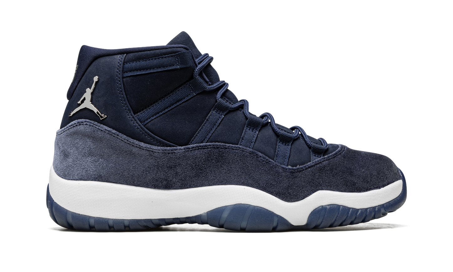 AIR JORDAN 11 VELVET WMNS "Midnight Navy" AR0715 441