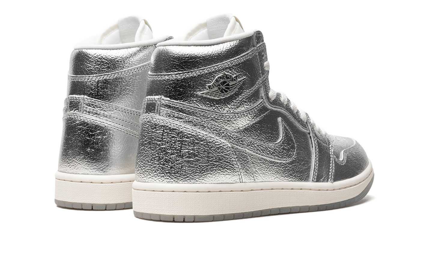 Air Jordan 1 High OG WMNS "Metallic Silver" FN7249 001