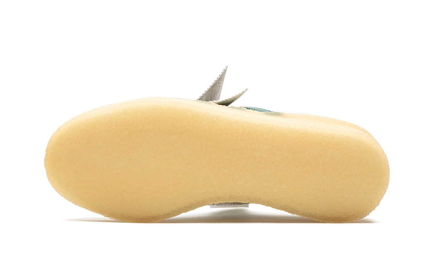 8th Street Samba "Ronnie Fieg - Clarks White"