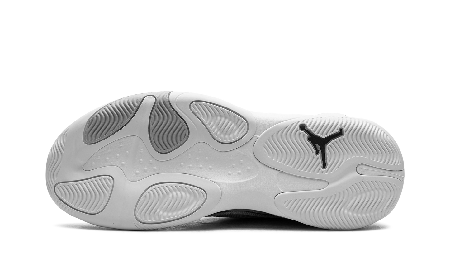 Jordan Max Aura 4 "Cool Grey" DN3687 005