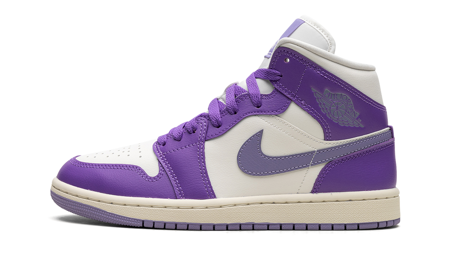 AIR JORDAN 1 MID WMNS "Action Grape" BQ6472 504