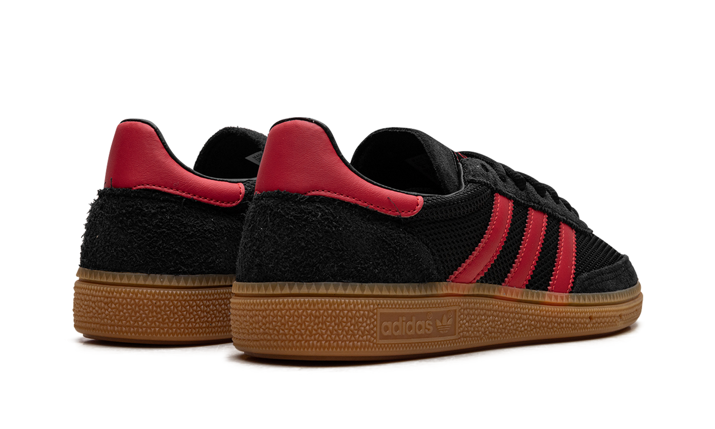Handball Spezial "Core Black Better Scarlet Gum"