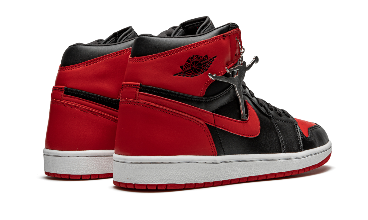 Air Jordan 1 Retro "2001 - Bred" 136066 061
