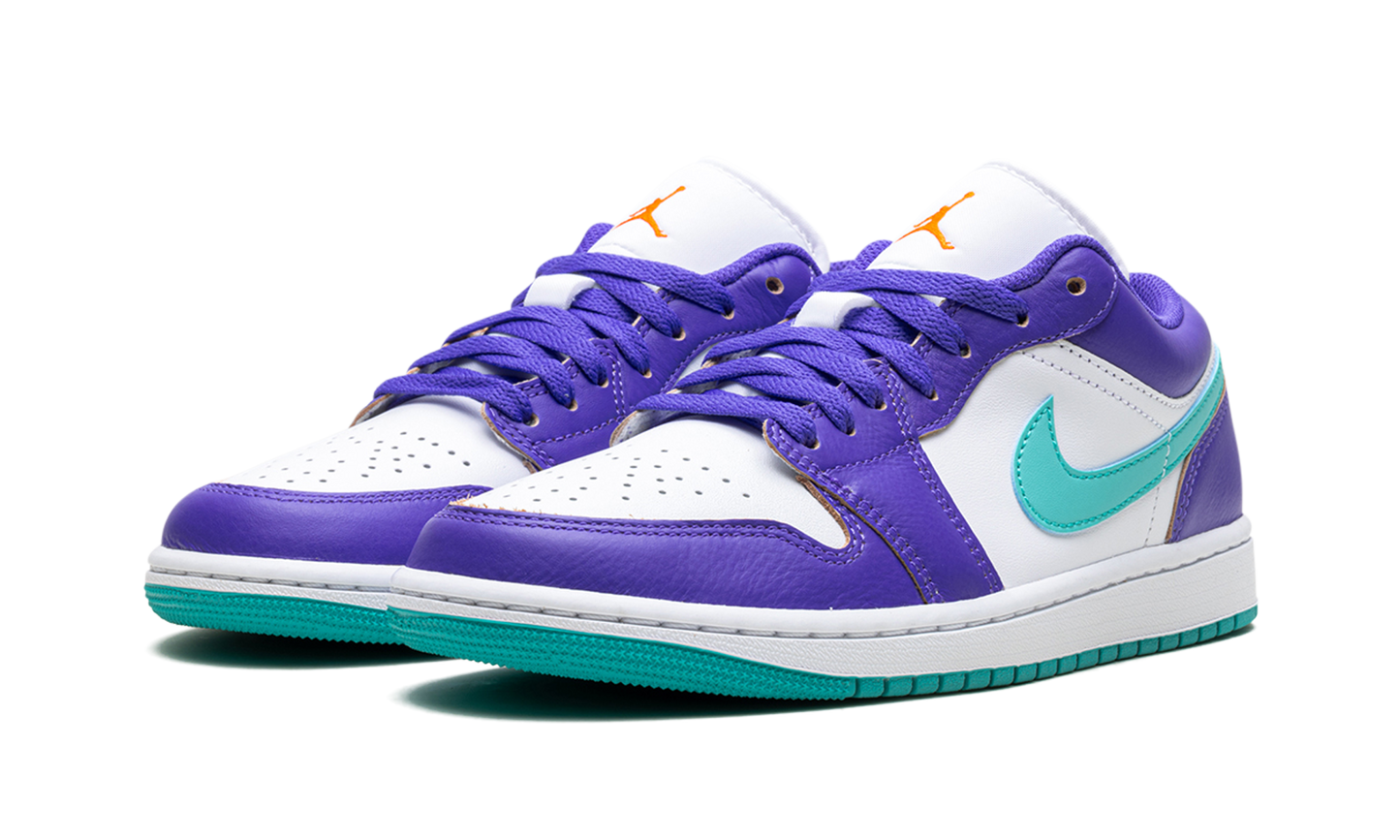 Air Jordan 1 "Hornets" HJ9013 550