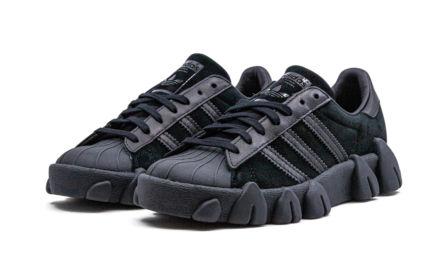 SUPERSTAR 80S MNS WMNS "Angel Chen Core Black"