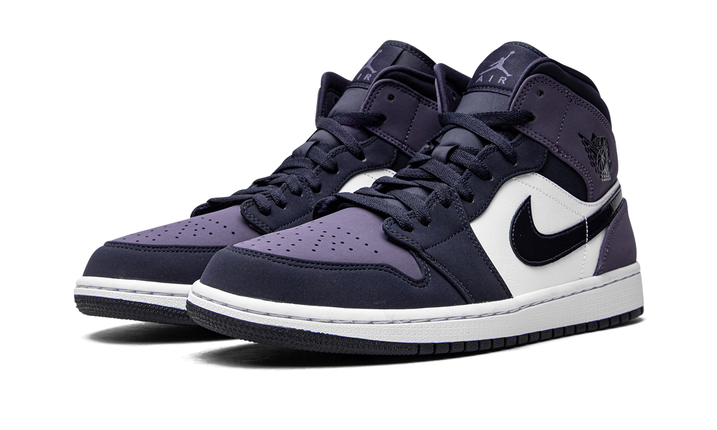 Air Jordan 1 Mid "Sanded Purple" 554724 445