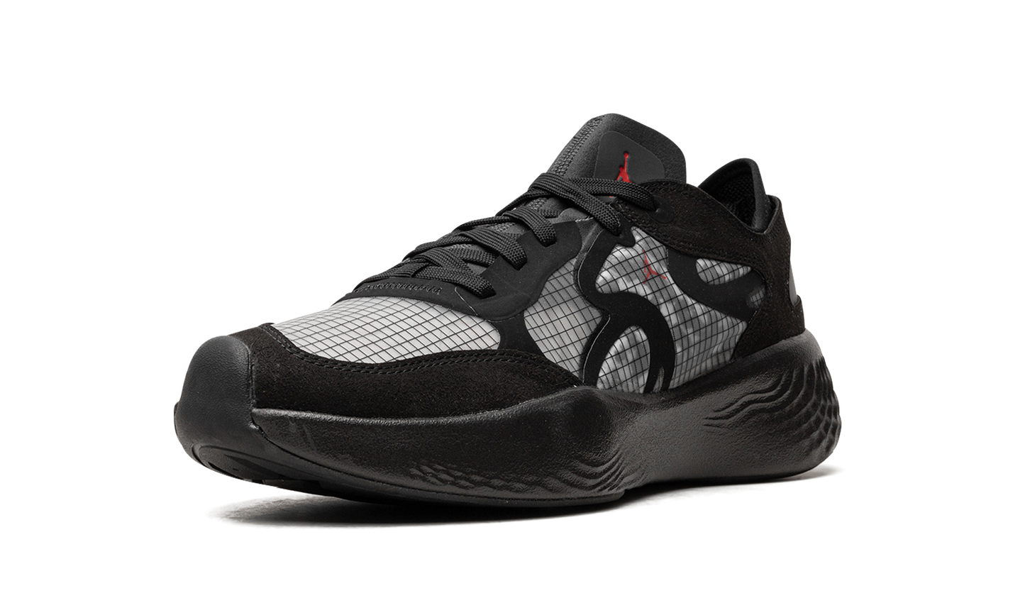 Jordan Delta 3 Low "Black Anthracite" DN2647 060