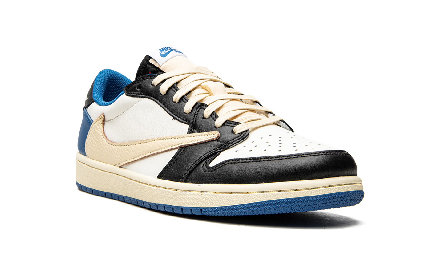 Air Jordan 1 Low OG SP "Travis Scott - Fragment" DM7866 140